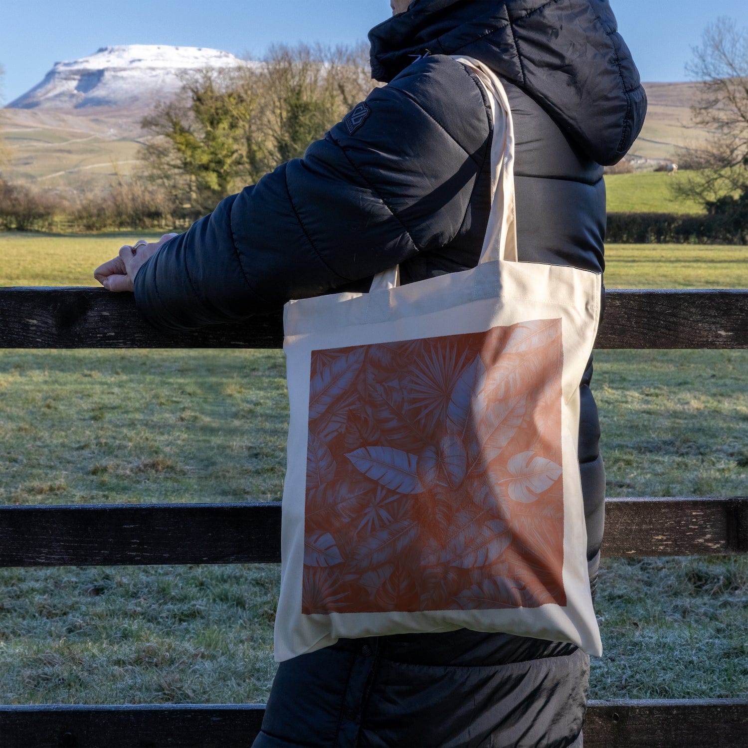 We Are Fair Trade African Leaves Tote Bag - Red/Silver